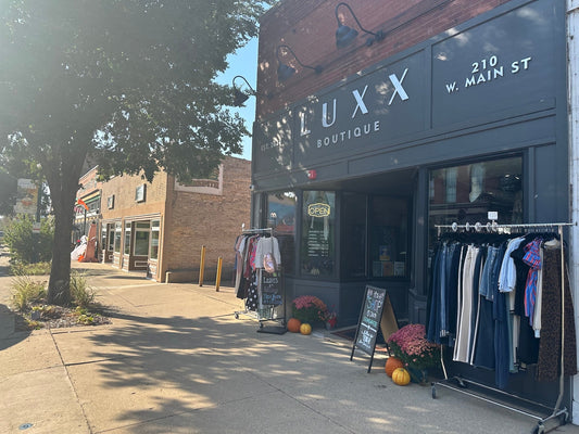 The Ultimate Shopping Day in Downtown Ottawa, IL 🛍️ (Start at Luxx Boutique)