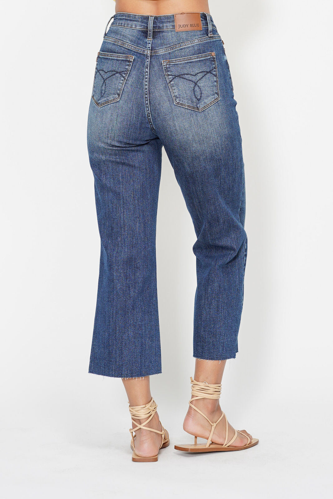 Raw Hem Emb. Crop