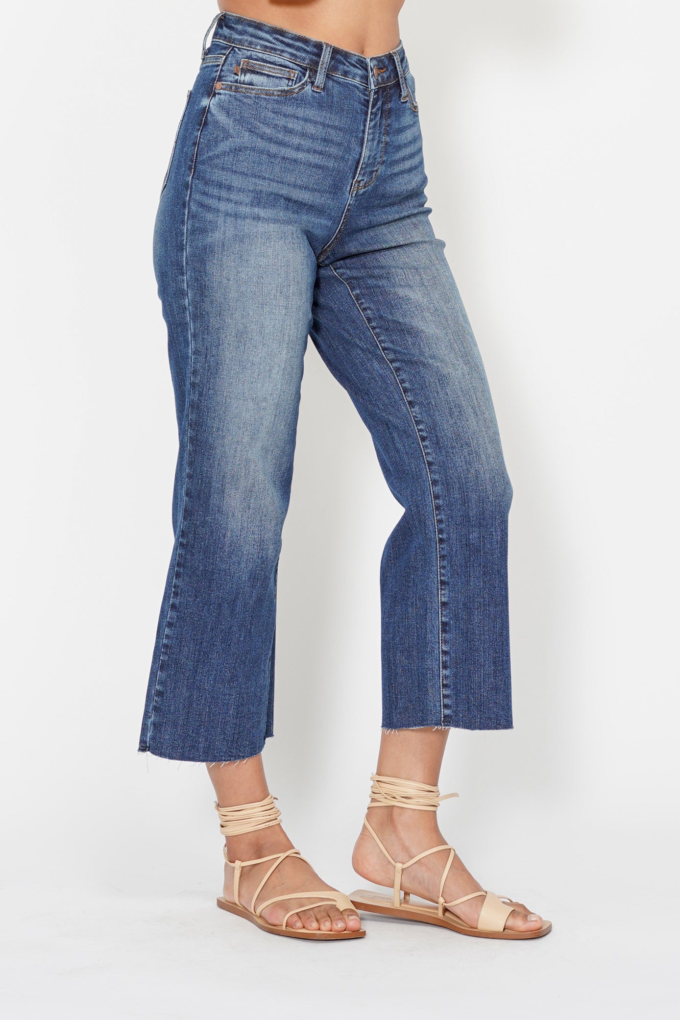 Raw Hem Emb. Crop
