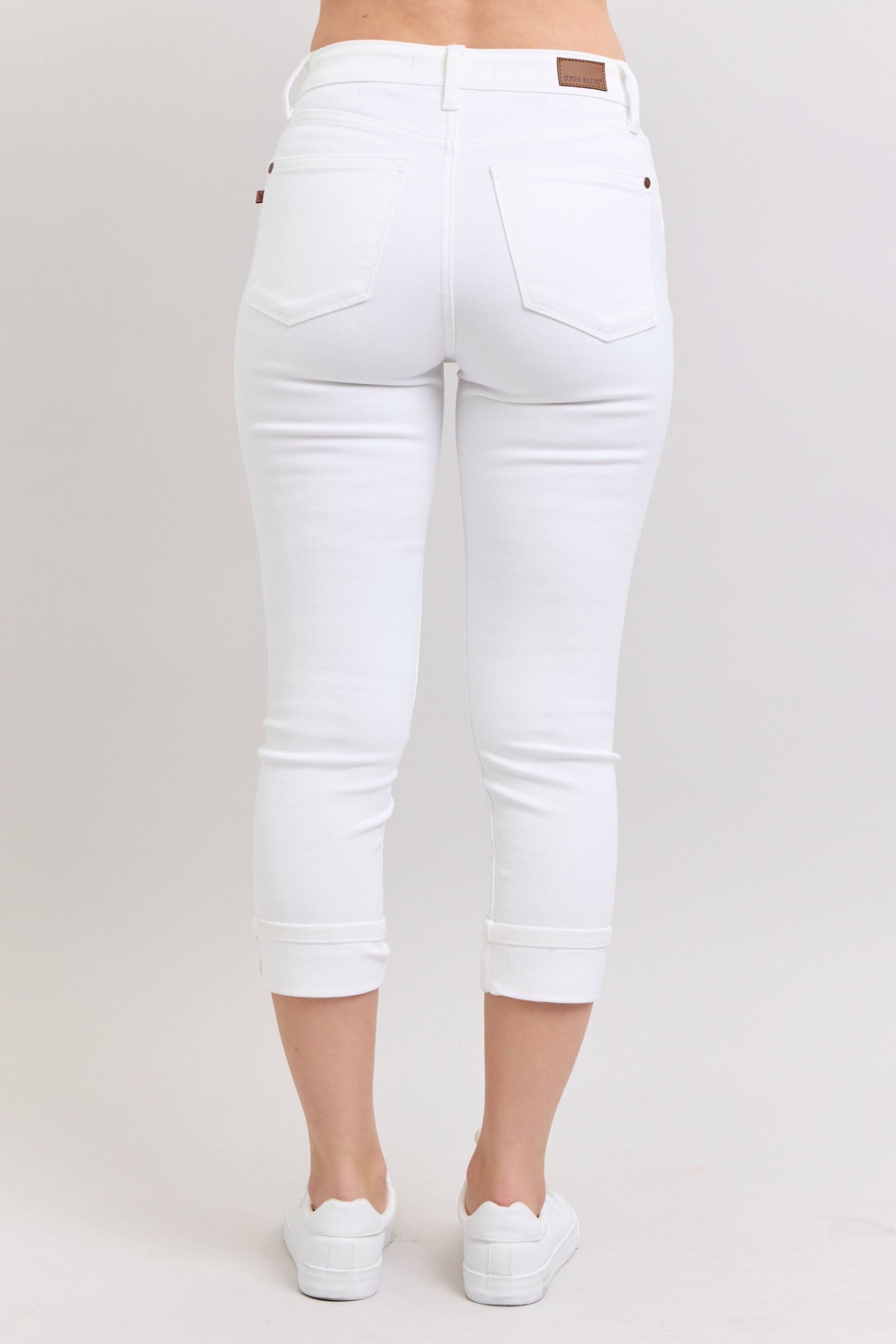 White capri