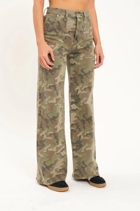 Camo Farout