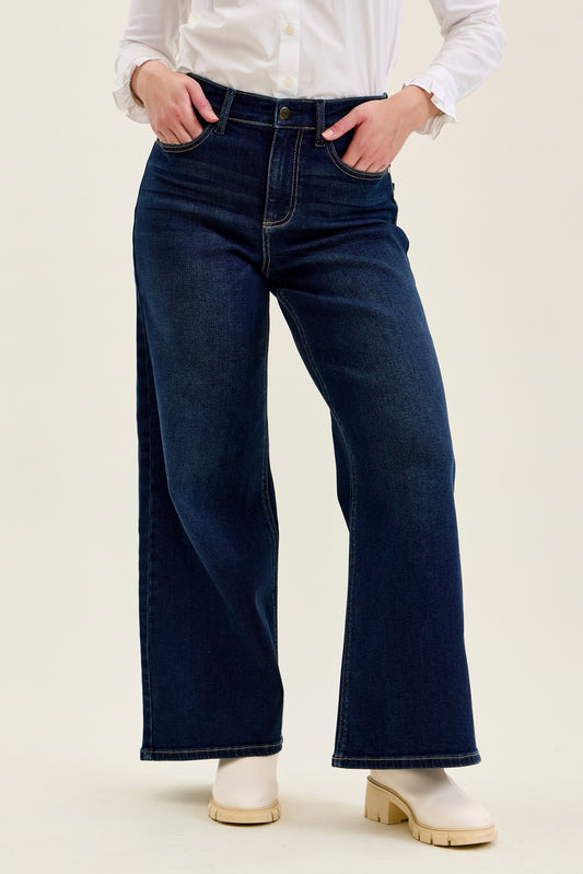 Lux Petite Wide