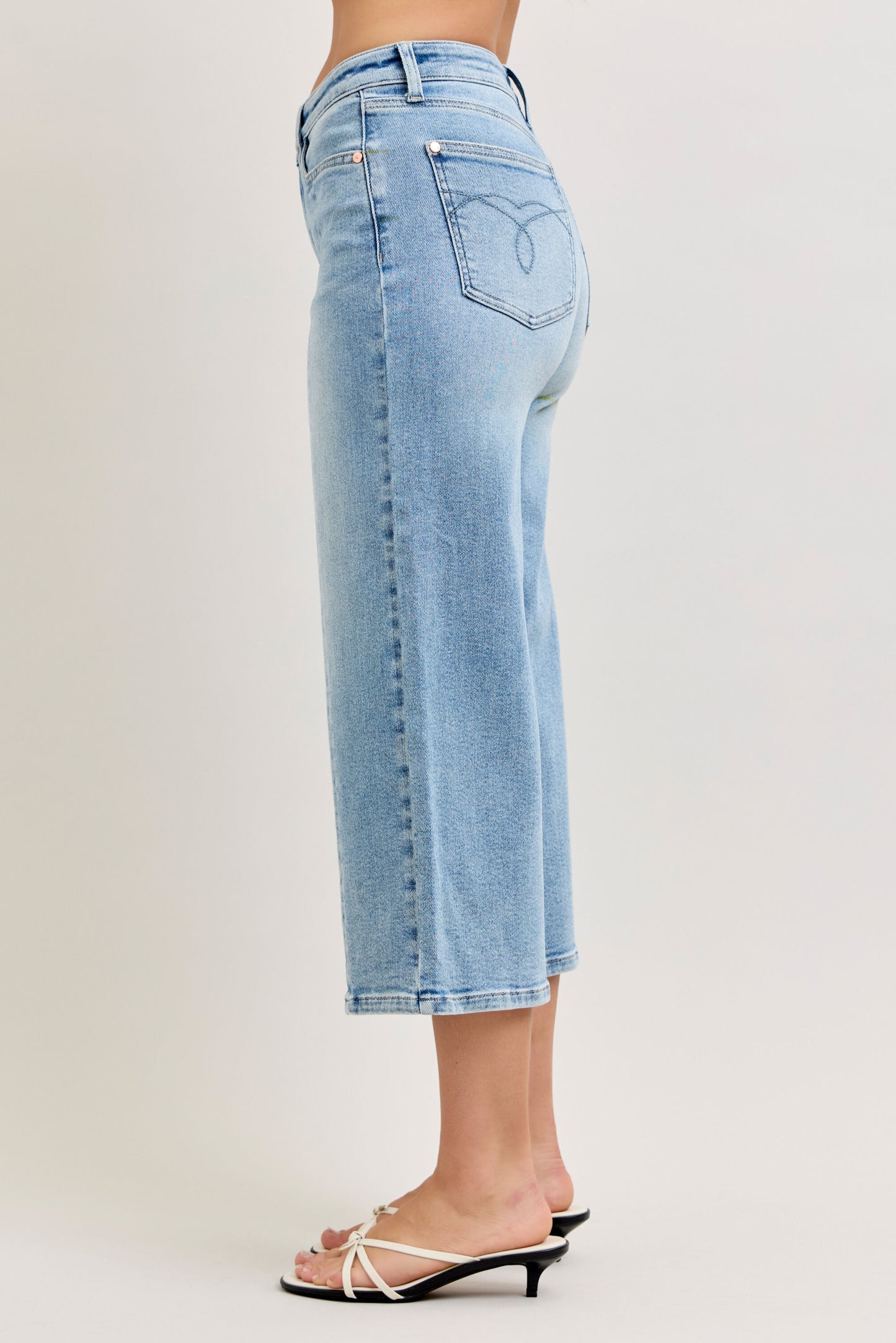 Vintage Pocket Crops