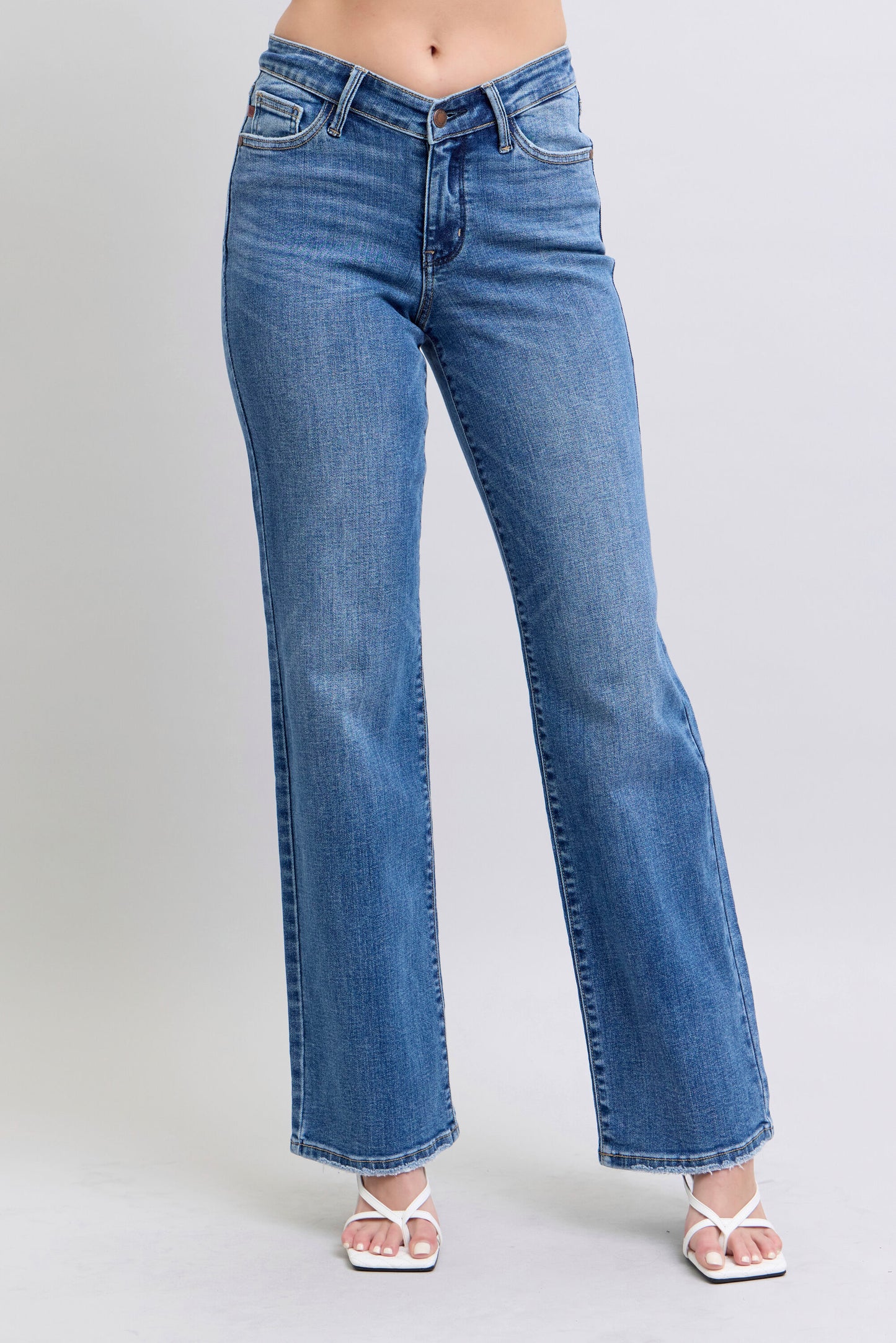 HW V Front