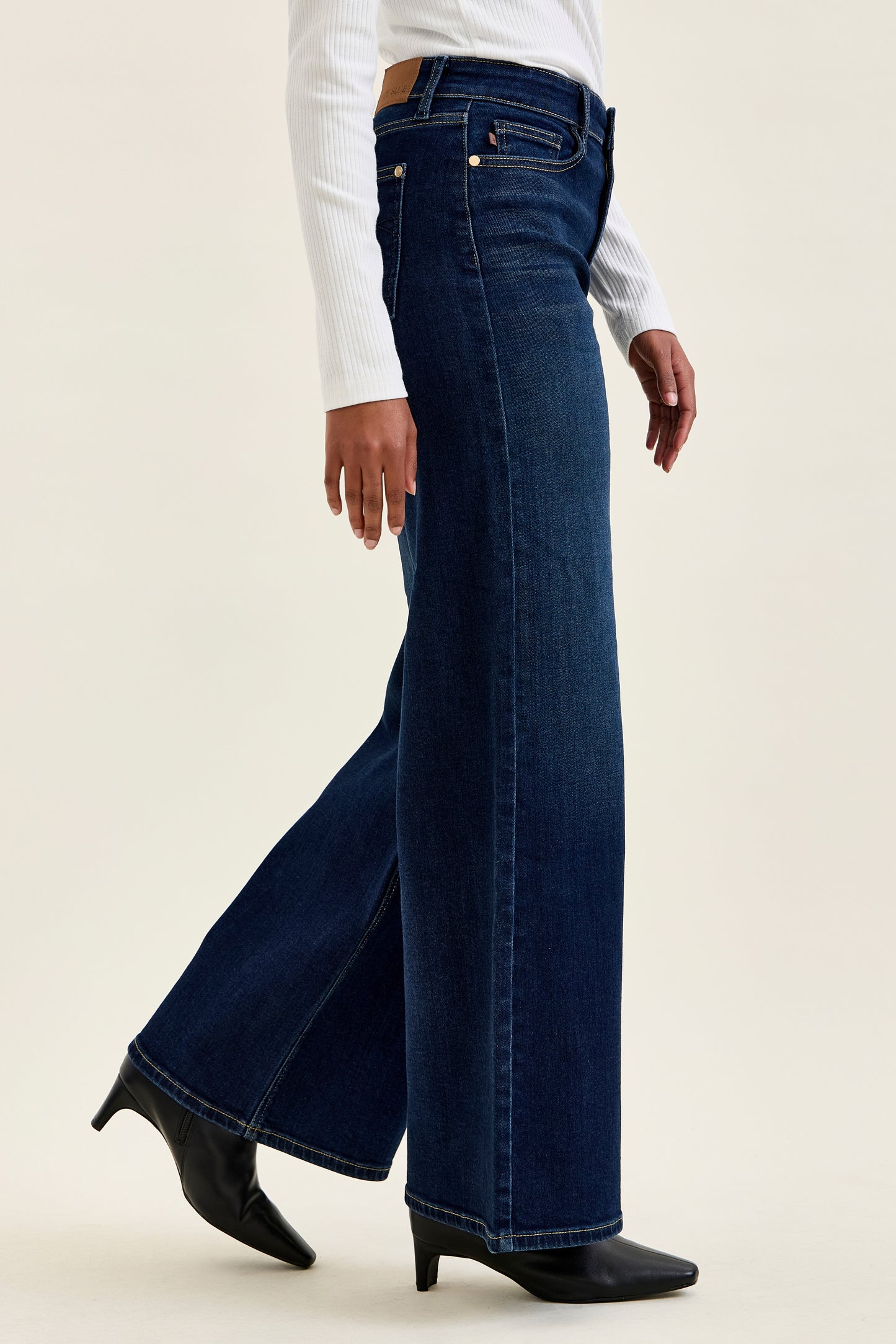Lux Wide Leg