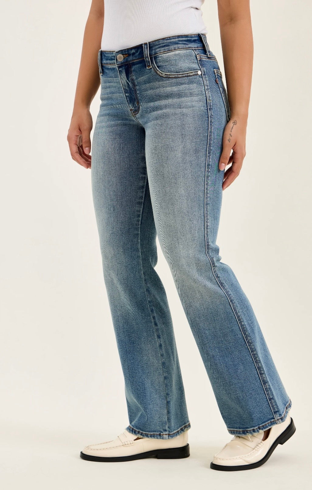 Daisy Low Rise