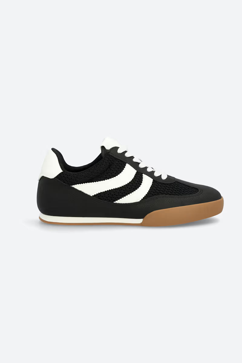 Maya Tennis Shoe