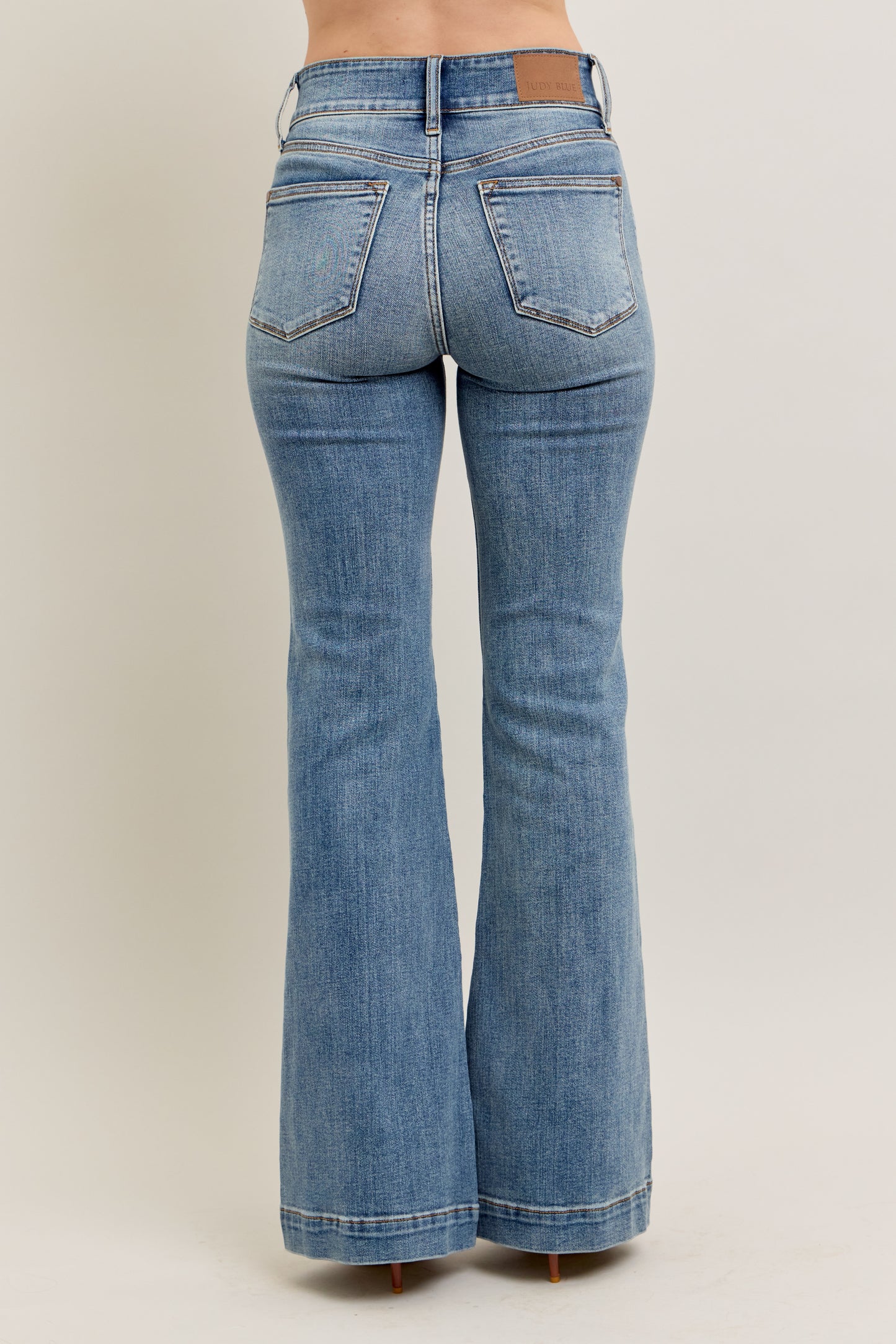 HW Flare Trouser